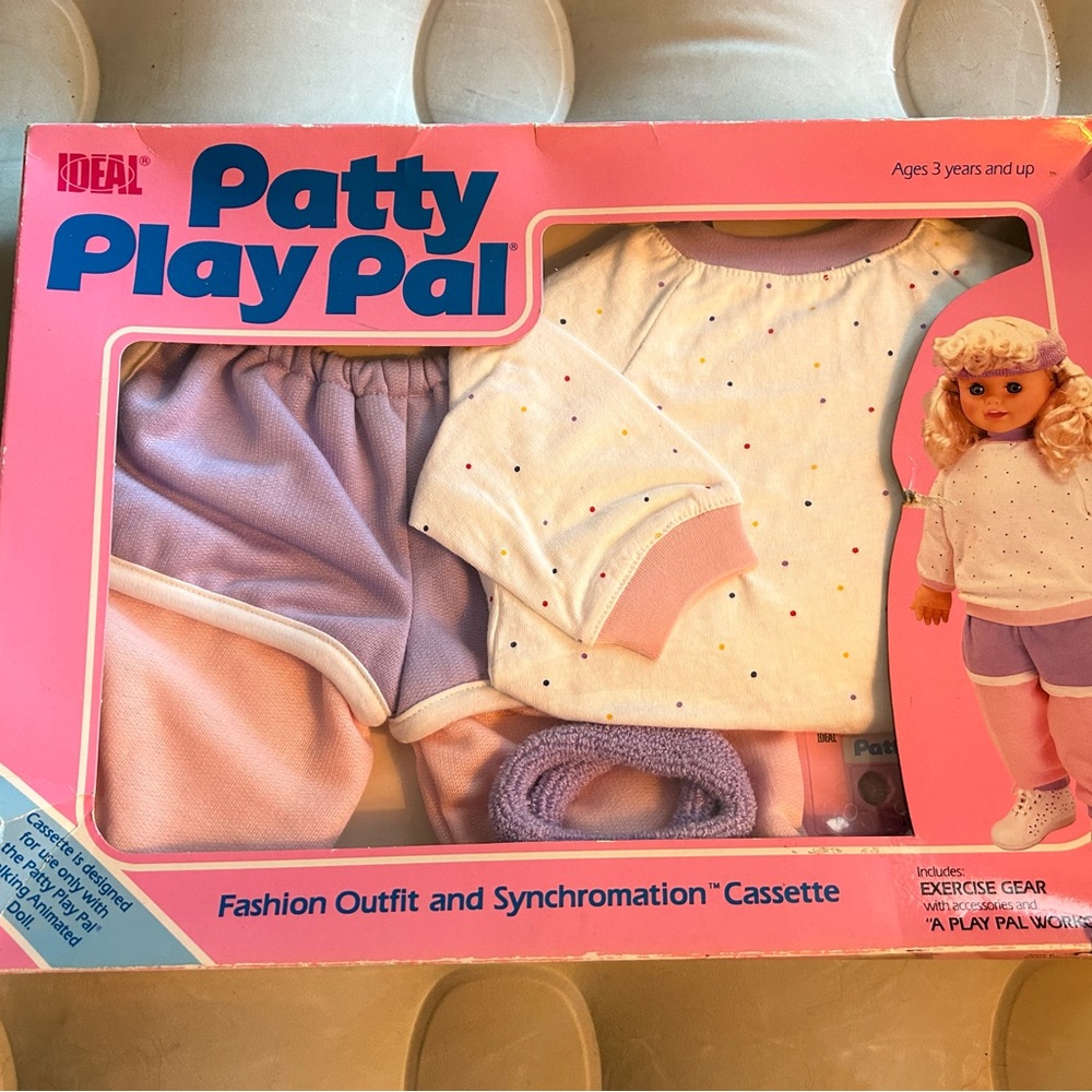 Patty play pal in box